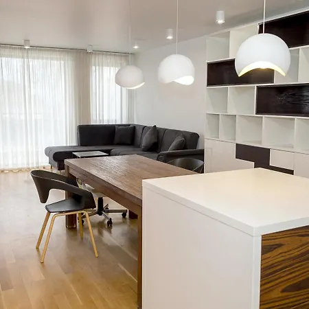 شقة Modern Elegance In - Spacious 3-bedroom By Flat Mаnаger